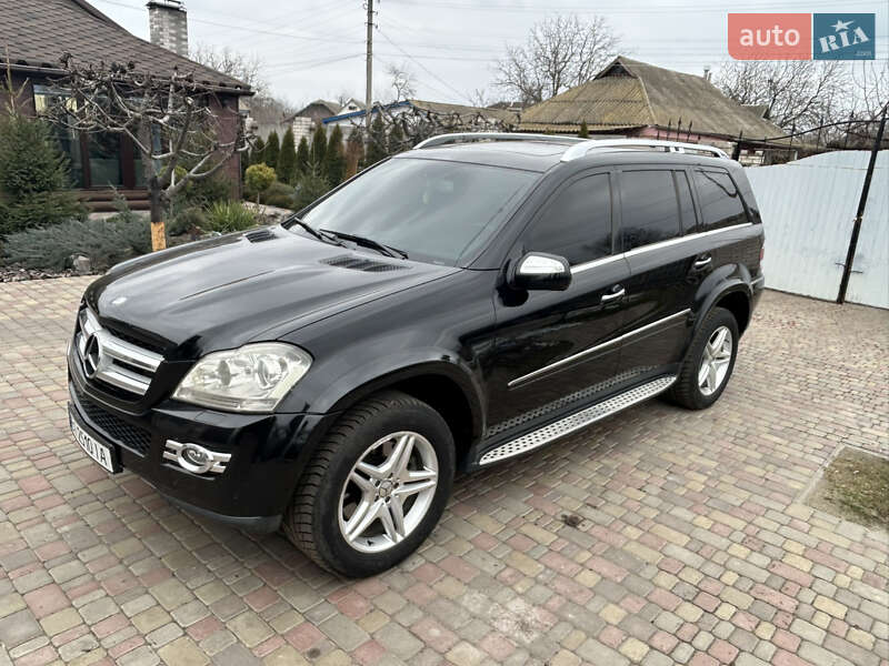 Позашляховик / Кросовер Mercedes-Benz GL-Class 2008 в 