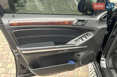 Позашляховик / Кросовер Mercedes-Benz GL-Class 2008 в 