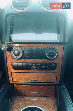 Позашляховик / Кросовер Mercedes-Benz GL-Class 2007 в 