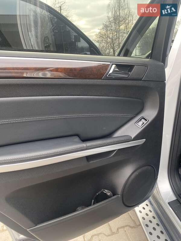Позашляховик / Кросовер Mercedes-Benz GL-Class 2012 в Львові