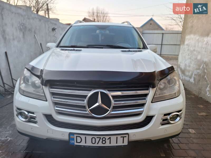 Позашляховик / Кросовер Mercedes-Benz GL-Class 2008 в 