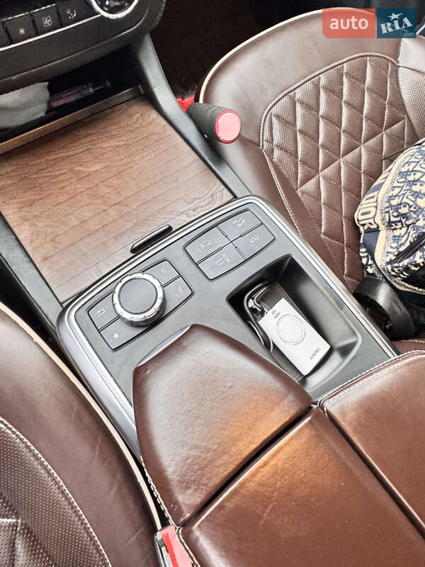 Позашляховик / Кросовер Mercedes-Benz GL-Class 2013 в Києві