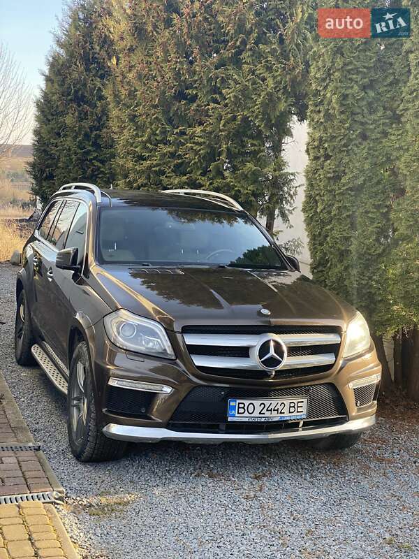 Позашляховик / Кросовер Mercedes-Benz GL-Class 2013 в 