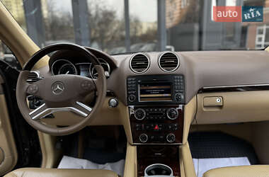 Внедорожник / Кроссовер Mercedes-Benz GL-Class 2010 в 