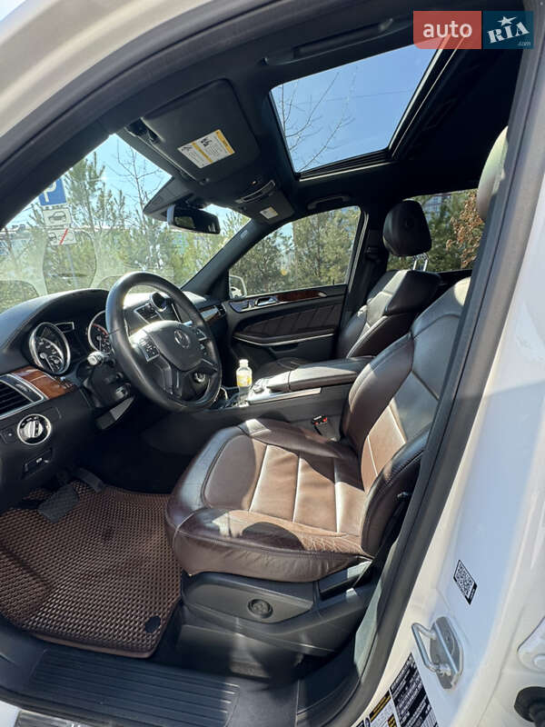 Внедорожник / Кроссовер Mercedes-Benz GL-Class 2014 в Ивано-Франковске фото 9 Внедорожник / Кроссовер Mercedes-Benz GL-Class 2014 в Ивано-Франковске