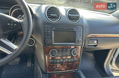 Внедорожник / Кроссовер Mercedes-Benz GL-Class 2011 в 
