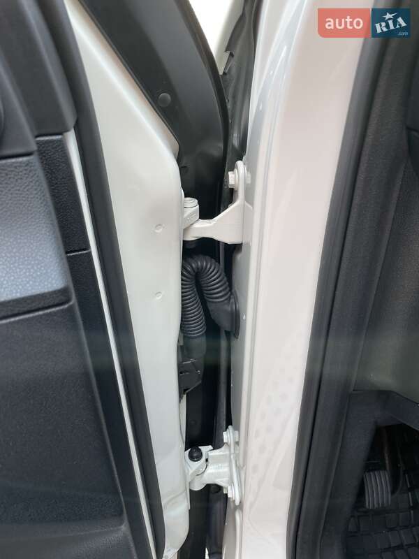 Внедорожник / Кроссовер Mercedes-Benz GL-Class 2010 в Киеве фото 32 Внедорожник / Кроссовер Mercedes-Benz GL-Class 2010 в Киеве