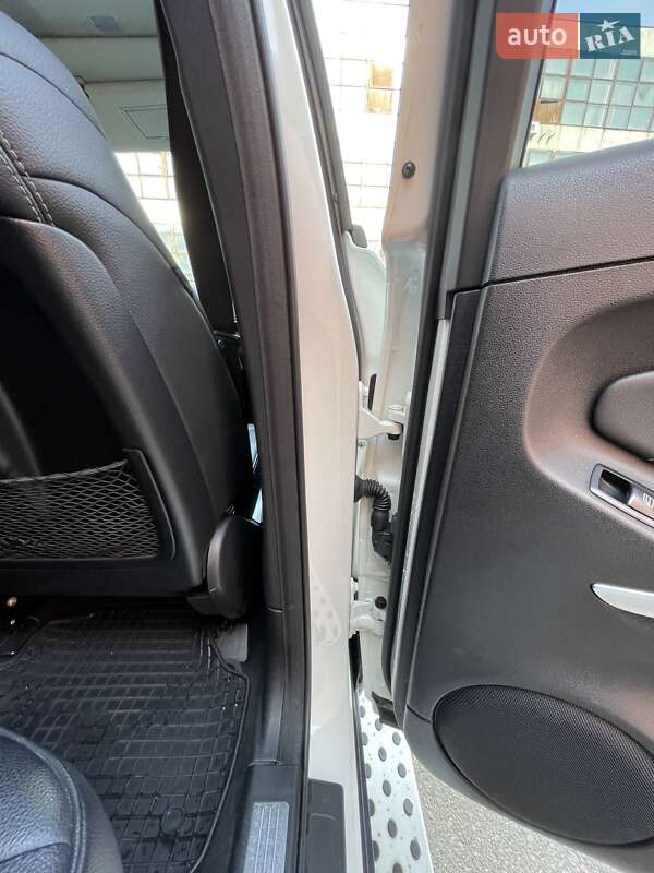 Внедорожник / Кроссовер Mercedes-Benz GL-Class 2010 в Киеве фото 36 Внедорожник / Кроссовер Mercedes-Benz GL-Class 2010 в Киеве