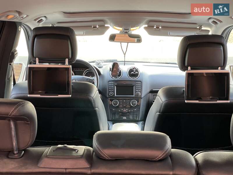 Внедорожник / Кроссовер Mercedes-Benz GL-Class 2010 в Киеве фото 40 Внедорожник / Кроссовер Mercedes-Benz GL-Class 2010 в Киеве