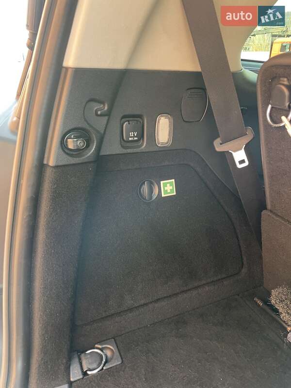 Внедорожник / Кроссовер Mercedes-Benz GL-Class 2010 в Киеве фото 44 Внедорожник / Кроссовер Mercedes-Benz GL-Class 2010 в Киеве