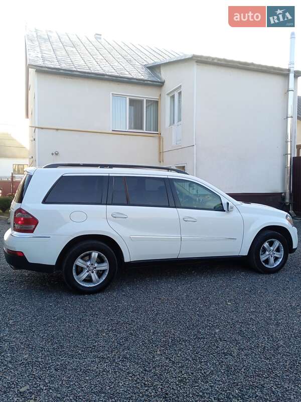 Позашляховик / Кросовер Mercedes-Benz GL-Class 2006 в Хусті