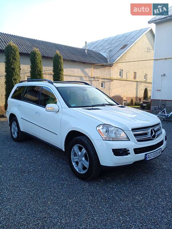 Mercedes-Benz GL-Class 2006