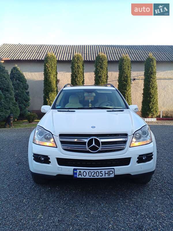 Позашляховик / Кросовер Mercedes-Benz GL-Class 2006 в Хусті