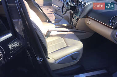 Позашляховик / Кросовер Mercedes-Benz GL-Class 2012 в 