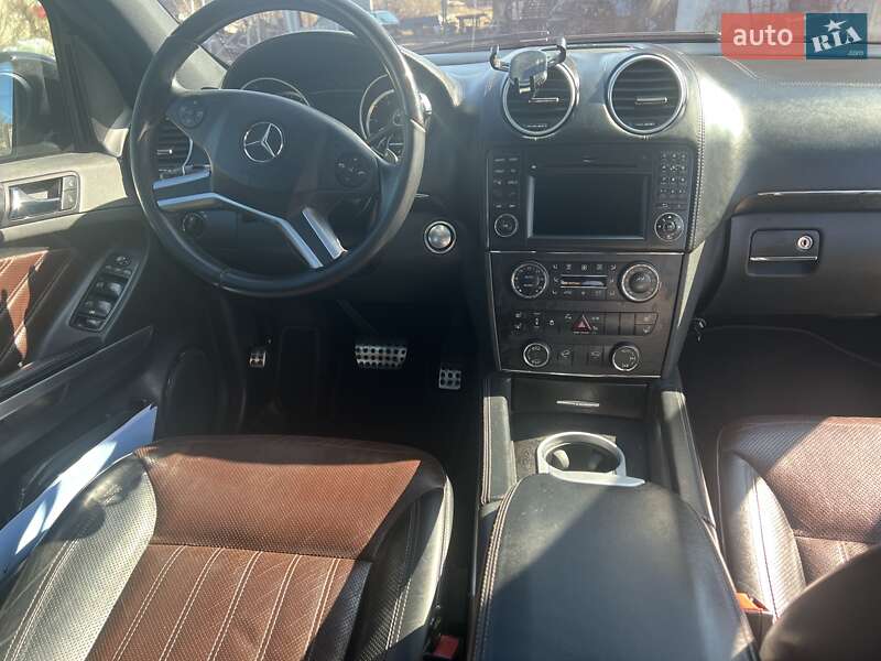 Внедорожник / Кроссовер Mercedes-Benz GL-Class 2012 в Киеве