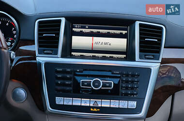 Внедорожник / Кроссовер Mercedes-Benz GL-Class 2012 в 