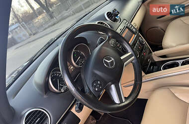 Внедорожник / Кроссовер Mercedes-Benz GL-Class 2010 в 