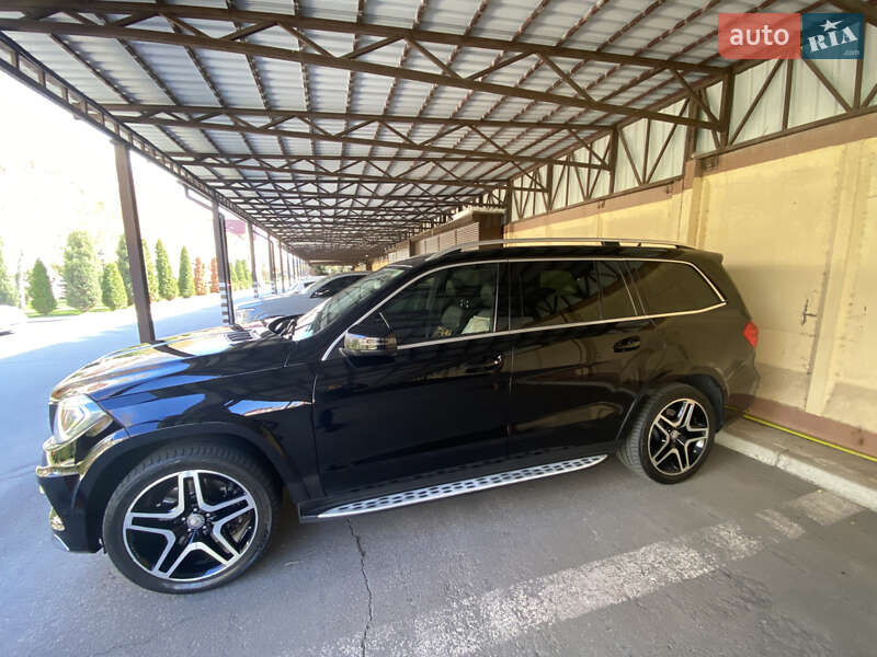 Позашляховик / Кросовер Mercedes-Benz GL-Class 2015 в Запоріжжі
