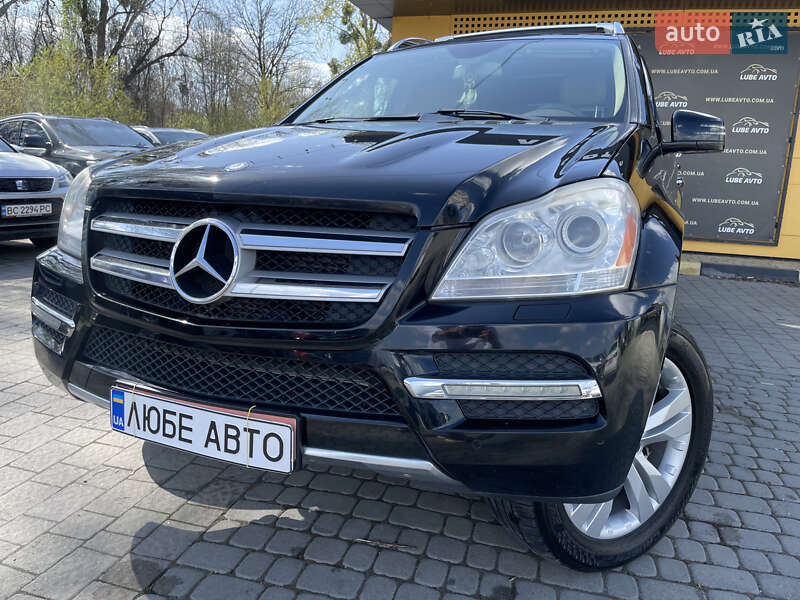 Внедорожник / Кроссовер Mercedes-Benz GL-Class 2012 в 