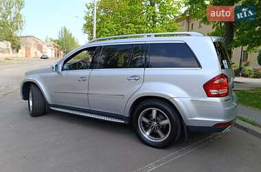 Внедорожник / Кроссовер Mercedes-Benz GL-Class 2011 в 