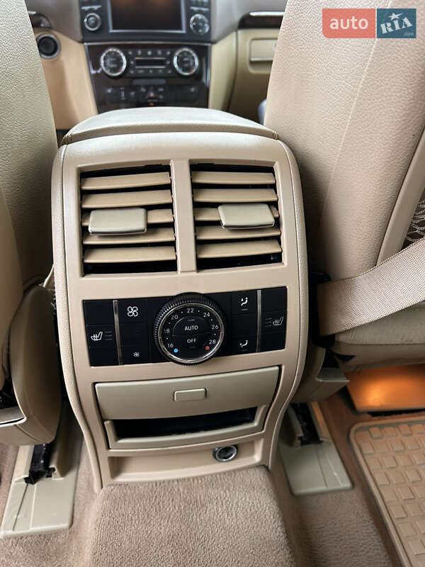 Внедорожник / Кроссовер Mercedes-Benz GL-Class 2010 в Сумах