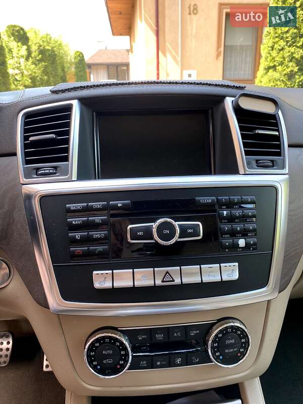 Внедорожник / Кроссовер Mercedes-Benz GL-Class 2012 в Сваляве фото 9 Внедорожник / Кроссовер Mercedes-Benz GL-Class 2012 в Сваляве