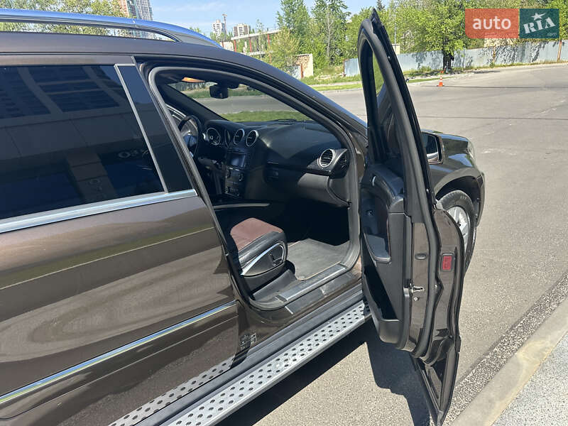 Внедорожник / Кроссовер Mercedes-Benz GL-Class 2011 в Днепре