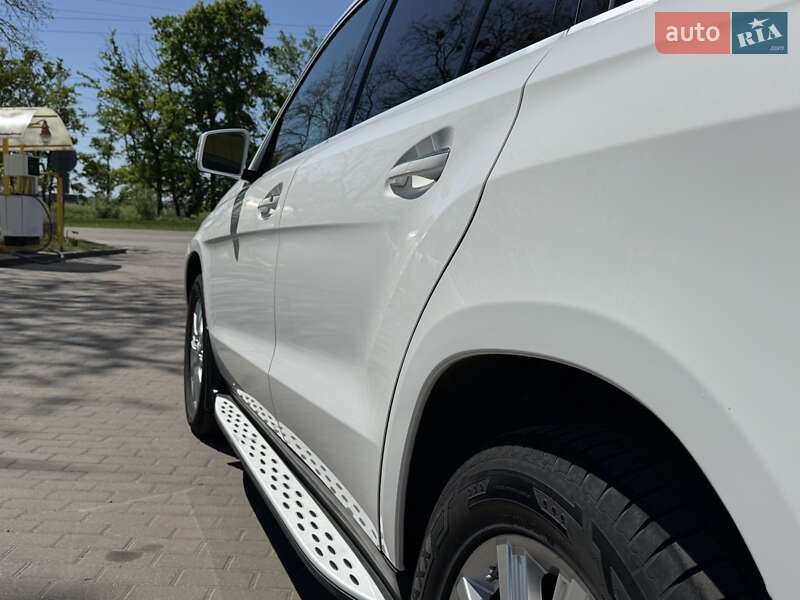 Позашляховик / Кросовер Mercedes-Benz GL-Class 2015 в Смілі