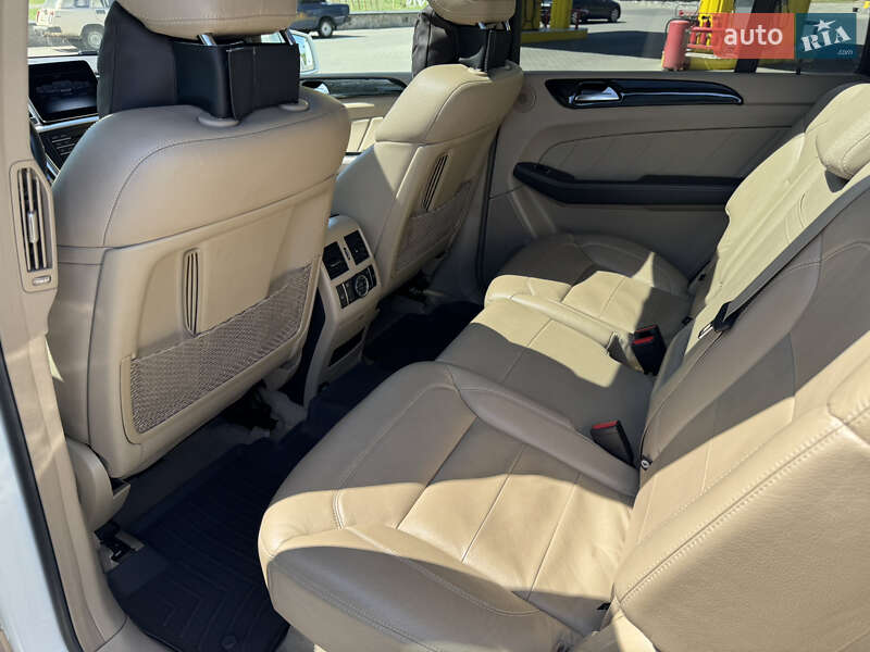 Позашляховик / Кросовер Mercedes-Benz GL-Class 2015 в Смілі