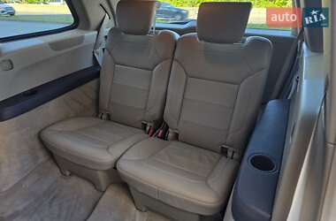 Внедорожник / Кроссовер Mercedes-Benz GL-Class 2012 в 