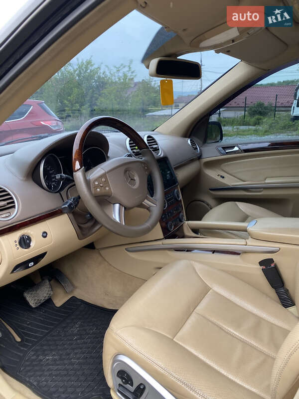 Внедорожник / Кроссовер Mercedes-Benz GL-Class 2006 в Черновцах
