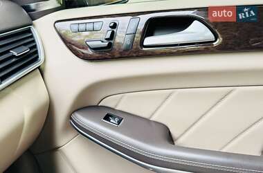Внедорожник / Кроссовер Mercedes-Benz GL-Class 2013 в 