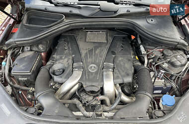Внедорожник / Кроссовер Mercedes-Benz GL-Class 2012 в 