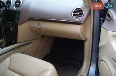 Внедорожник / Кроссовер Mercedes-Benz GL-Class 2012 в 