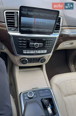 Позашляховик / Кросовер Mercedes-Benz GL-Class 2014 в 