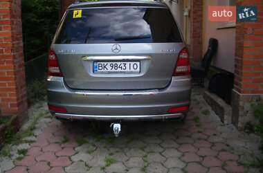 Внедорожник / Кроссовер Mercedes-Benz GL-Class 2012 в 
