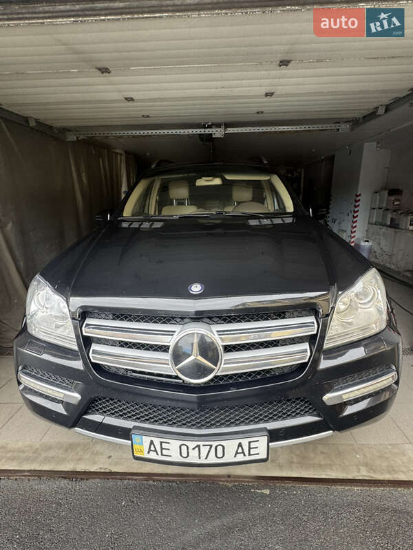 Внедорожник / Кроссовер Mercedes-Benz GL-Class 2011 в 