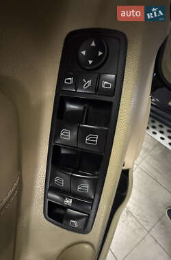 Внедорожник / Кроссовер Mercedes-Benz GL-Class 2011 в 
