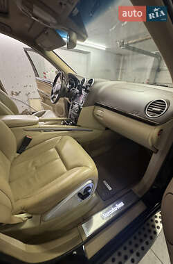 Внедорожник / Кроссовер Mercedes-Benz GL-Class 2011 в 