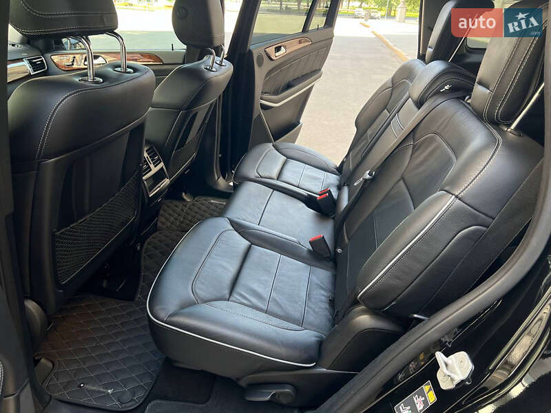 Позашляховик / Кросовер Mercedes-Benz GL-Class 2012 в Києві