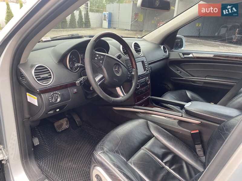 Позашляховик / Кросовер Mercedes-Benz GL-Class 2008 в Ромнах