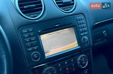 Позашляховик / Кросовер Mercedes-Benz GL-Class 2011 в 