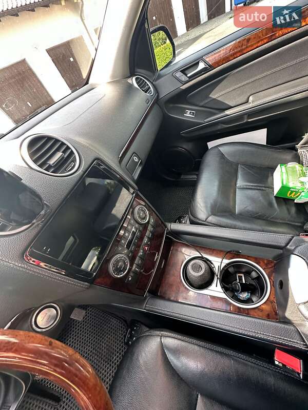 Позашляховик / Кросовер Mercedes-Benz GL-Class 2008 в Одесі