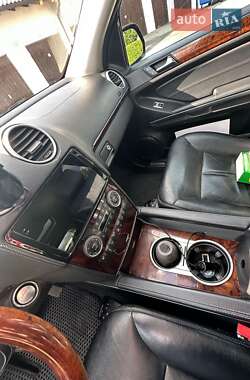 Позашляховик / Кросовер Mercedes-Benz GL-Class 2008 в 