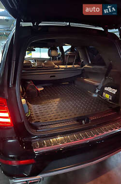 Внедорожник / Кроссовер Mercedes-Benz GL-Class 2013 в 