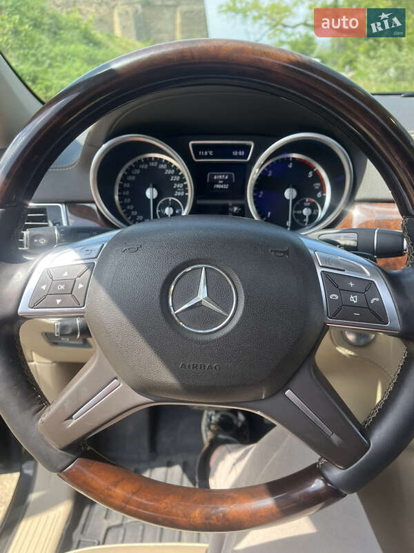 Внедорожник / Кроссовер Mercedes-Benz GL-Class 2013 в Белгороде-Днестровском