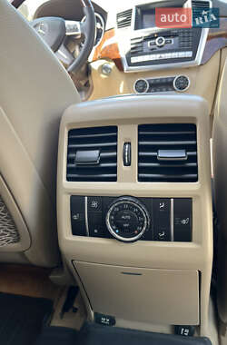 Внедорожник / Кроссовер Mercedes-Benz GL-Class 2013 в 