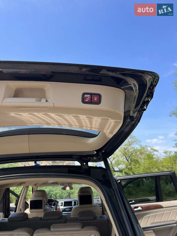 Внедорожник / Кроссовер Mercedes-Benz GL-Class 2013 в Белгороде-Днестровском