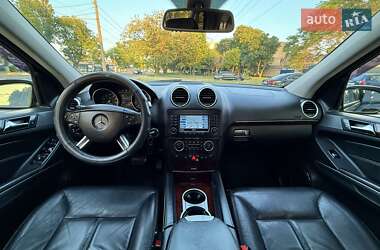 Внедорожник / Кроссовер Mercedes-Benz GL-Class 2006 в 