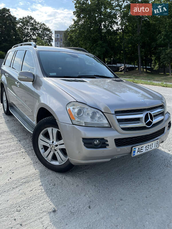 Внедорожник / Кроссовер Mercedes-Benz GL-Class 2007 в 